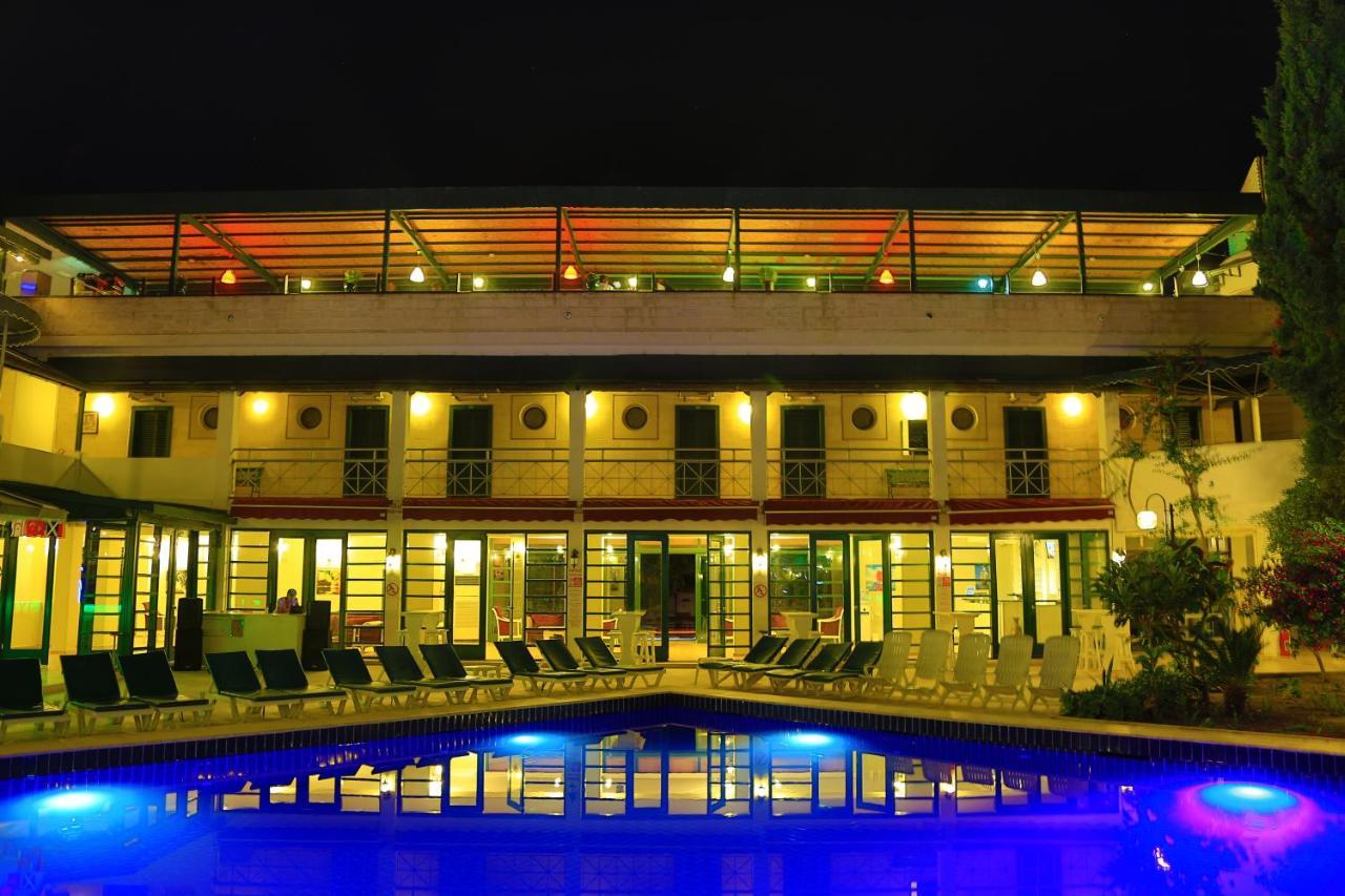 Otel Bleu Nuit 4*